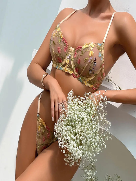 GOLDEN BLOOM